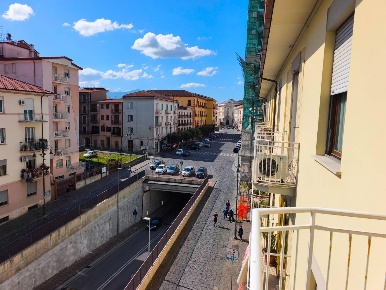 Foto Appartamento in garibaldi, Avellino Centro Storico di 143 m²