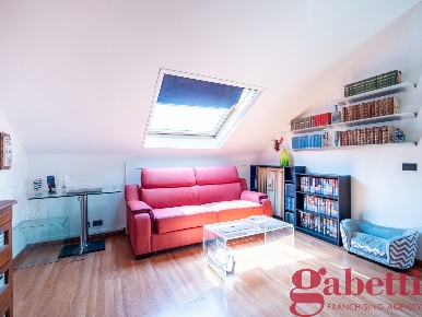 Foto Appartamento in Via Mazzali 5, Milano Udine di 65 m² con 2 locali