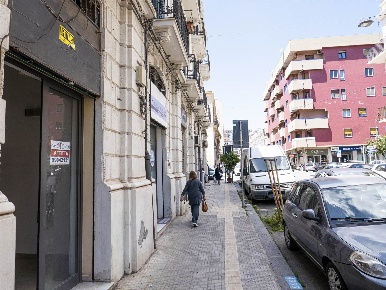 Foto Attività commerciale a Messina San Martino di 60 m² con 3 locali
