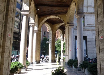 Foto Ufficio in Via degli Omenoni 2, Milano Scala - Manzoni di 161 m²