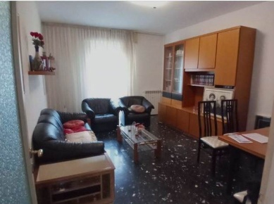 Foto Appartamento a Pisa Sant'Antonio di 90 m² con 4 locali in vendita