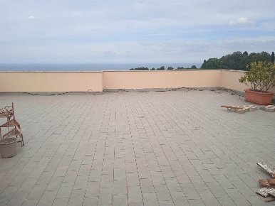 Foto Appartamento a Ancona Pietralacroce di 100 m² con 4 locali in affitto