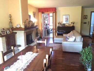 Foto Villa a schiera a Spoleto San Giacomo di 100 m² con 5 locali