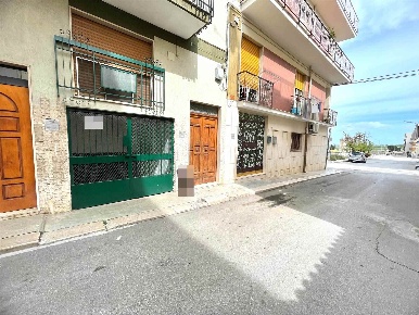 Foto Garage a Canosa di Puglia Centro di 1 m² con 1 locali in vendita