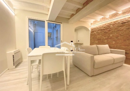 Foto Appartamento a Mantova Centro di 55 m² con 2 locali in vendita