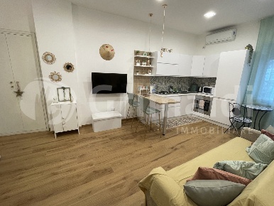 Foto Appartamento in Via G SANTACROCE 40, Napoli di 45 m² con 2 locali