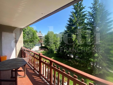 Foto Appartamento in Via Medail 24, Bardonecchia Centro di 100 m²