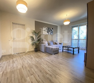 Foto Appartamento in Via Giuseppe Parini 24, Prato Le Fontanelle di 84 m²