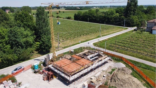 Foto Appartamento in Via Della Rosa, Carpi di 208 m² con 5 locali