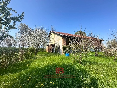 Foto Casa indipendente a Cuneo Centro Storico di 180 m² con 5 locali