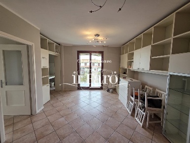 Foto Appartamento a Viareggio Bicchio - Varignano di 90 m² con 5 locali