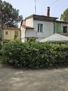 Foto Casa indipendente a Orciano Pisano di 97 m² con 4 locali in vendita