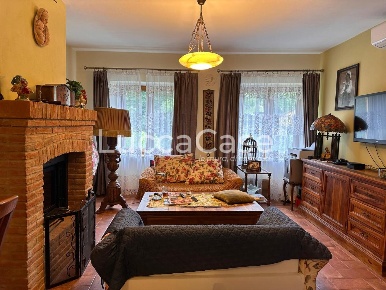 Foto Casa indipendente a Bagni di Lucca Centro di 110 m² con 5 locali