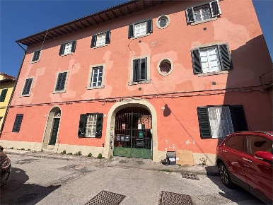 Foto Laboratorio a Livorno Porta a Mare - Mazzini di 32 m² con 2 locali