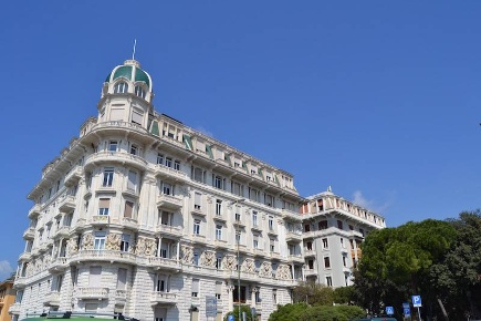 Foto Appartamento in via Corsica 21, Genova Carignano di 277 m² in affitto