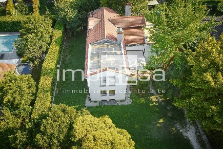 Foto Villa unifamiliare in Via Fornaci 32, Treviso Sant'Antonino - Ospedale