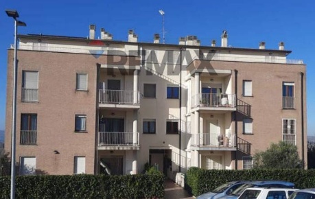 Foto Appartamento in Strada Tiberina 58, Collazzone Collepepe di 55 m²