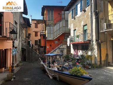 Foto Case semi ndipendenti in piazza berlai, Pisogne Centro di 80 m²
