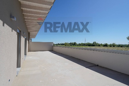 Foto Appartamento in via Marconi 87, Medolago di 233 m² con 4 locali