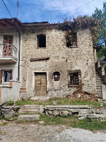 Foto Case semi ndipendenti in Via Madonna Delle Grazie, Ceccano di 80 m²