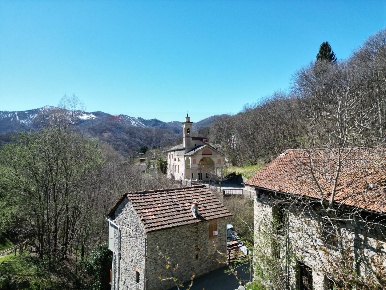 Foto Rustico in VESSATI 3, Quarna Sotto di 84 m² con 4 locali in vendita