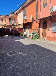 Foto Case semi ndipendenti in via Cavour, Borgo San Giovanni di 90 m²