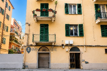 Foto Appartamento in via napoli 54, La Spezia Centro Storico di 75 m²