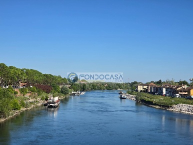 Foto Appartamento in Via Ponte Vecchio, Pavia Borgo Basso di 63 m²