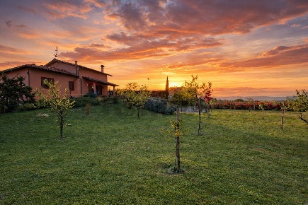Foto Villa unifamiliare in Via pio iii 8, Sarteano Centro di 192 m²