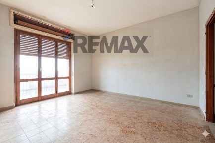 Foto Appartamento in via Parrocchia 4, Decimomannu di 108 m² con 4 locali