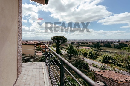 Foto Appartamento in Via dei Platani 8, Capena Bivio Di Capanelle di 87 m²