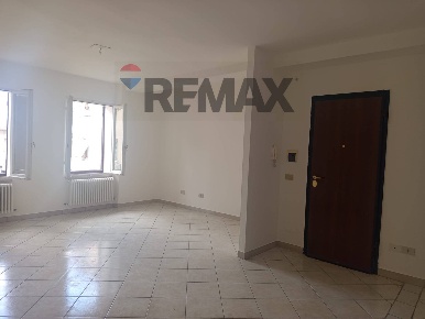 Foto Appartamento a Santa Maria Nuova Centro di 105 m² con 4 locali