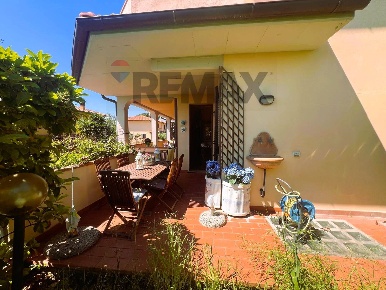 Foto Casa indipendente a Rosignano Marittimo Castiglioncello di 130 m²