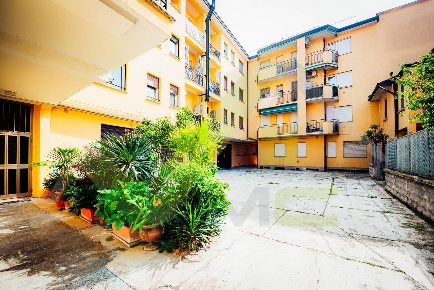 Foto Appartamento in VIA MATTEOTTI 16, Melzo di 49 m² con 2 locali