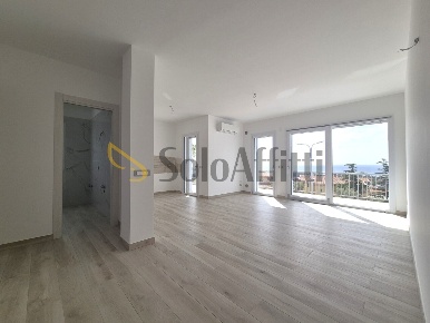 Foto Appartamento in Via Antonio Izzi De Falenta 14, Catanzaro di 109 m²