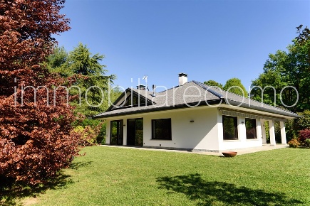 Foto Villa unifamiliare in via cascina pelada, Cantù Cascina Pelada