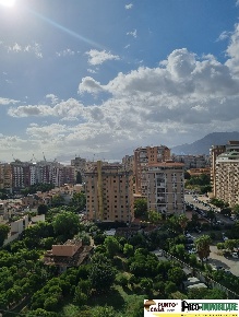 Foto Attico in via Antonino di Paola, Palermo Montepellegrino di 150 m²