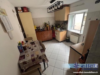 Foto Appartamento a Carrara Miseglia, Bedizzano, Codena di 100 m²