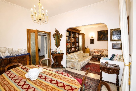 Foto Appartamento a Firenze Campo di Marte di 160 m² con 6 locali