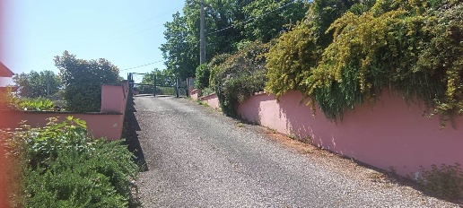 Foto Villa bifamiliare a Capena Colle Del Fagiano di 160 m² con 4 locali