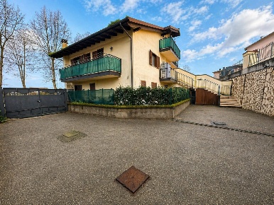 Foto Appartamento in Via Terni 89, Civita Castellana Sassacci di 135 m²