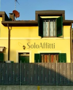 Foto Appartamento in Via Ampelio Pessina 40, Biassono Centro di 64 m²