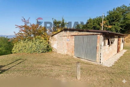 Foto Terreno residenziale a Casacanditella di 1890 m² in vendita