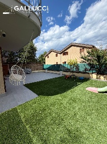 Foto Villa a schiera in via chiappinello, Montesilvano di 185 m² in vendita