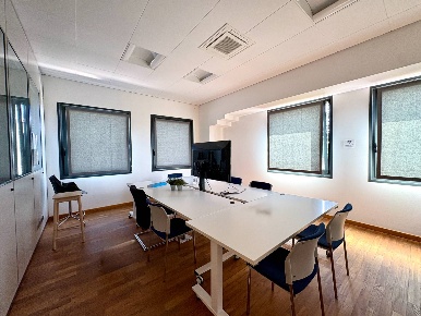 Foto Ufficio in Via Castellana, Scorzè Centro di 265 m² con 8 locali