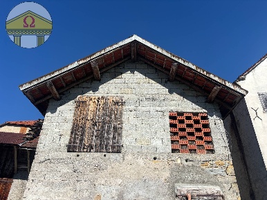 Foto Rustico a Chies d'Alpago di 50 m² con 2 locali in vendita