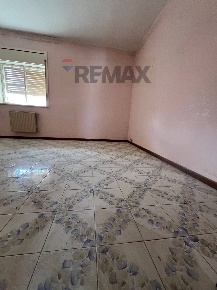 Foto Appartamento in Via dei Peloritani 73, Garbagnate Milanese Centro