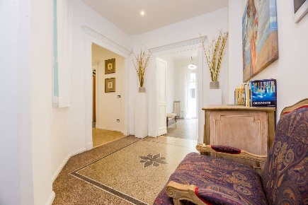 Foto Appartamento in Via Paride Salvago, Genova Castelletto di 99 m²
