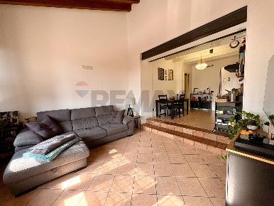 Foto Appartamento a Calcinato Centro di 108 m² con 4 locali in vendita