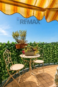 Foto Appartamento in via riva 17, Missaglia Centro di 60 m² con 2 locali
